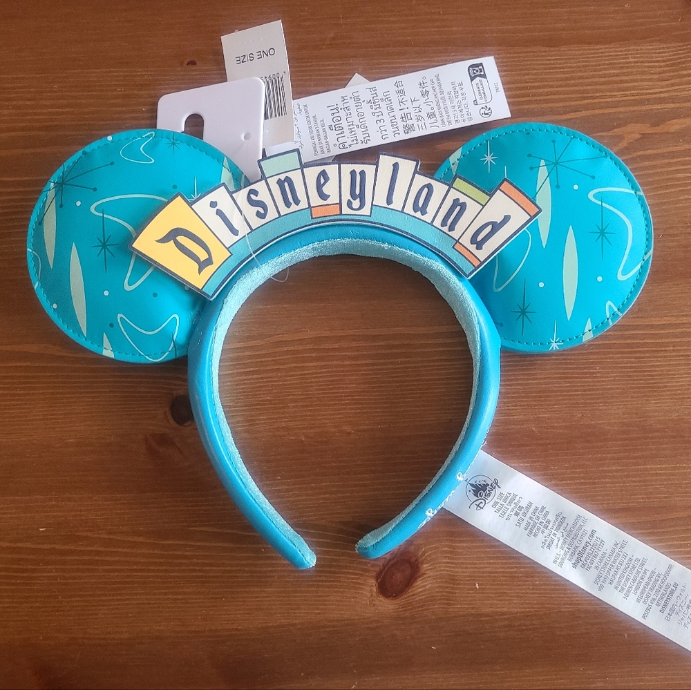 New With Tag - DISNEYLAND Mouse Ears - Minnie Ears - Mickey Ears